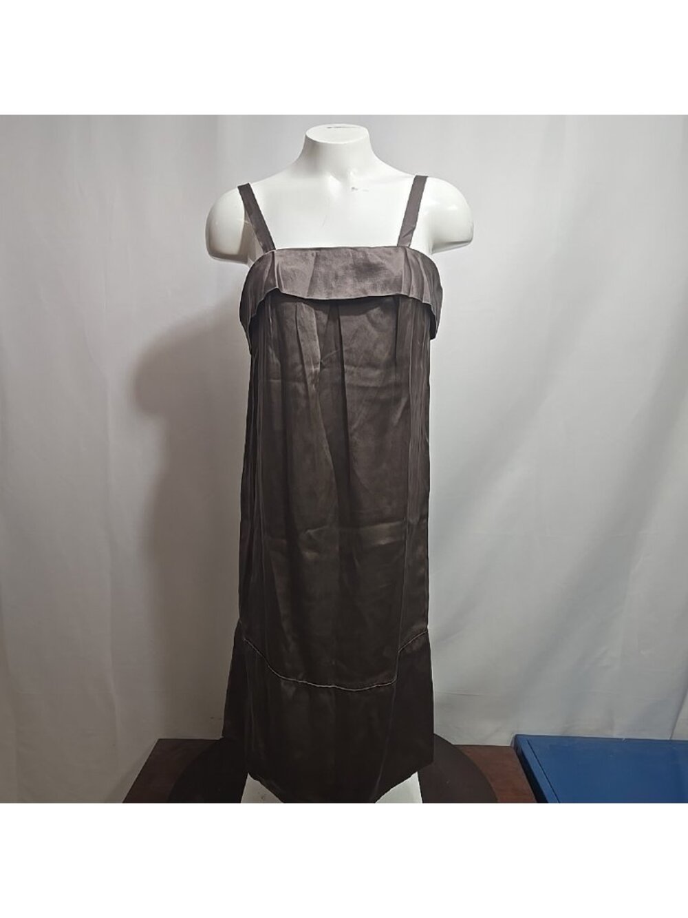 Lee Mathews Slip Dress Womens Size 1 Light Brown Silk Sleeveless Australian Made